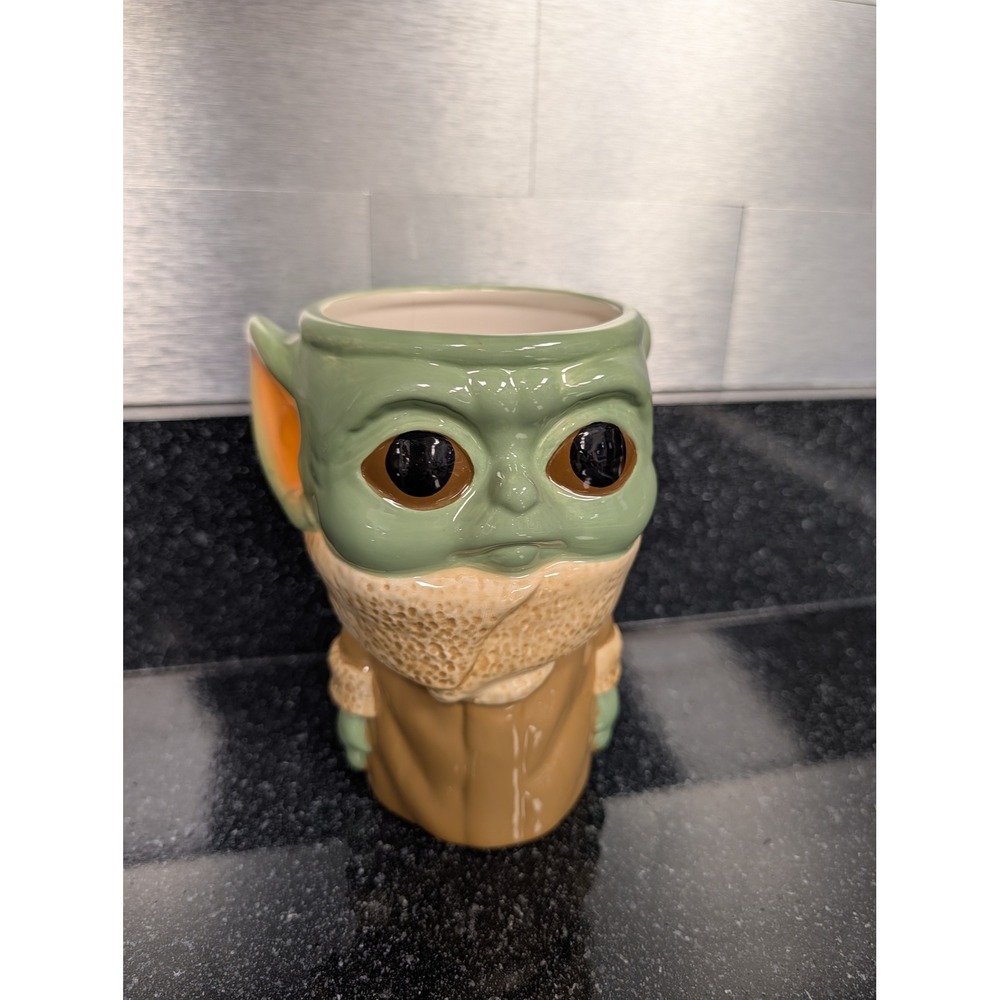 Galerie Star Wars The Mandalorian Grogu 3D Sculpted Ceramic Mug‎ Kitsch Kidcore